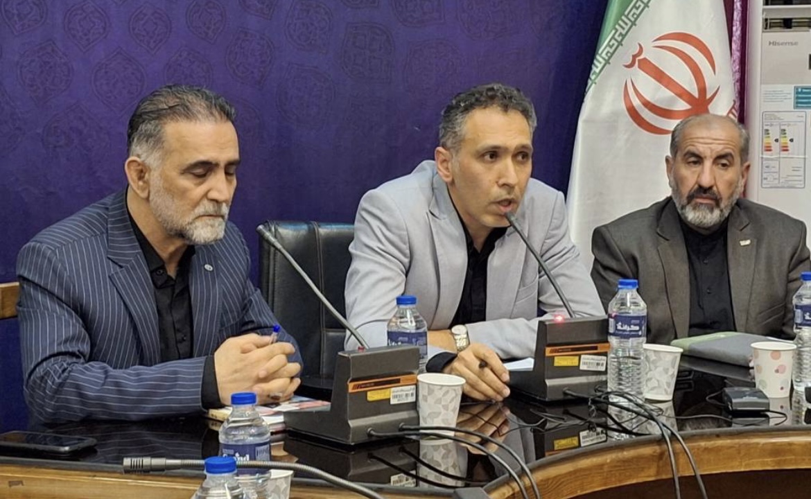 نشست هماهنگی معاون توسعه ورزش اداره‌کل ورزش و جوانان استان تهران با مسئولان هیئت‌های ورزشی استان برگزار شد.